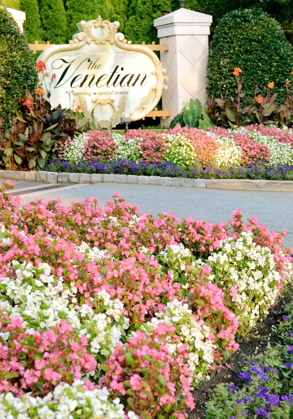Jersey City, NJ Commercial Landscape Installation